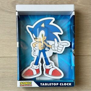 Sonic the Hedgehog Tabletop Clock Analog 8" Battery Operated Figural Kidcore NIB